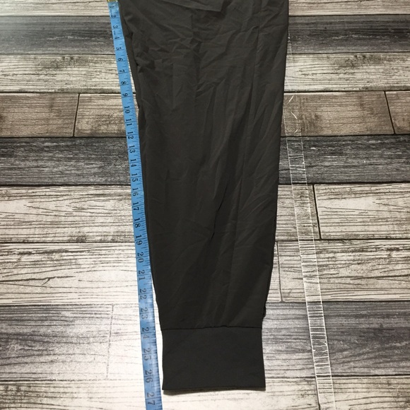 Athleta Pull On Joggers Women’s 10 Gray (Inseam 27) Lightweight Zip Pockets - Picture 2 of 9